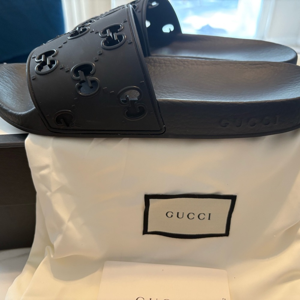 Gucci Black Embossed Slide Sandals - Picture 2 of 6